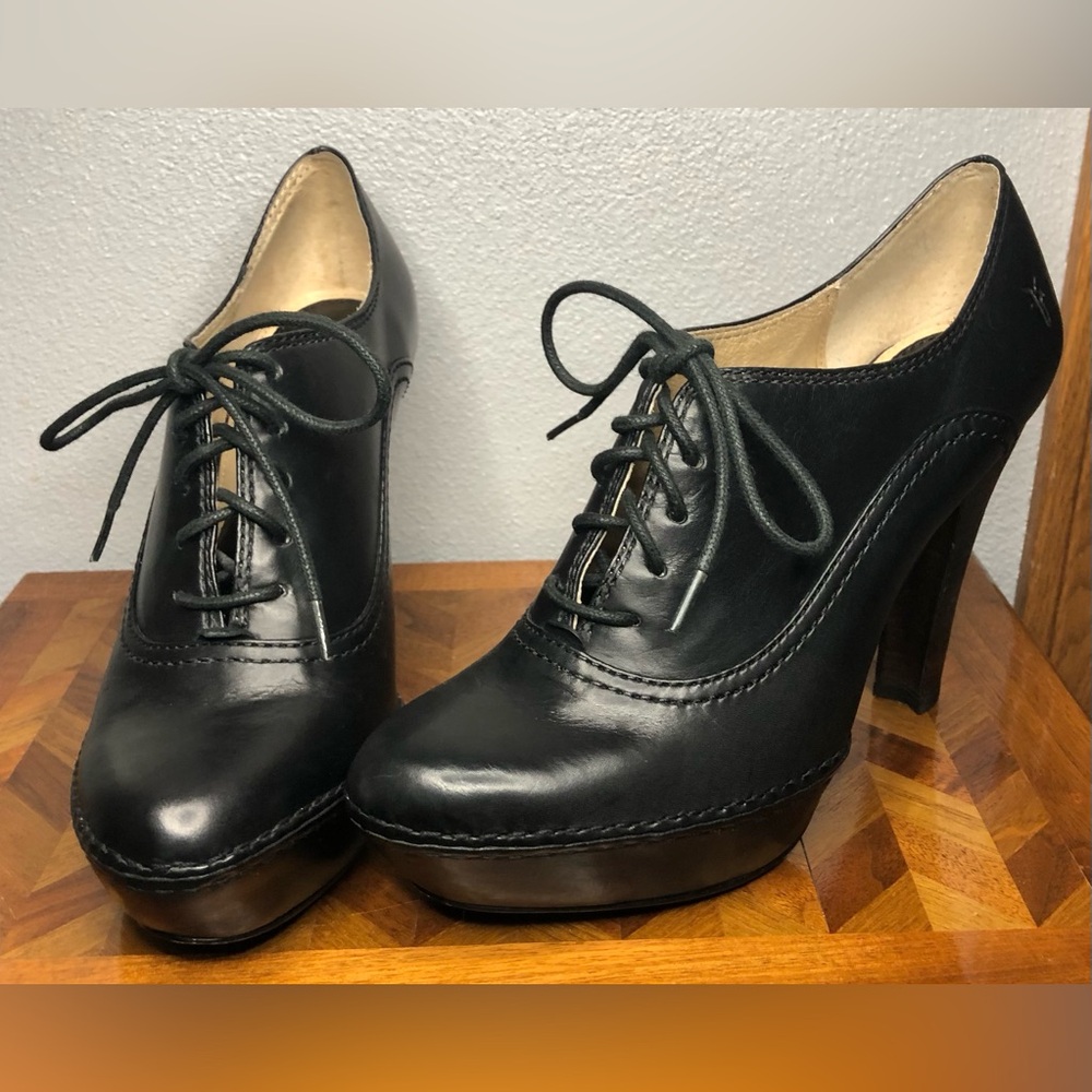 Frye Black Leather Lace-Up Platform Heels - Picture 2 of 14